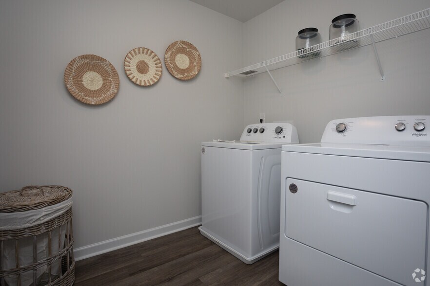 More Photos Of 507 Satinwood Cir, Graniteville Apartments For Sale