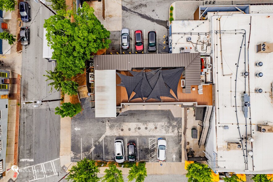 More Photos Of 664 N Highland Ave NE, Atlanta Freestanding For Sale