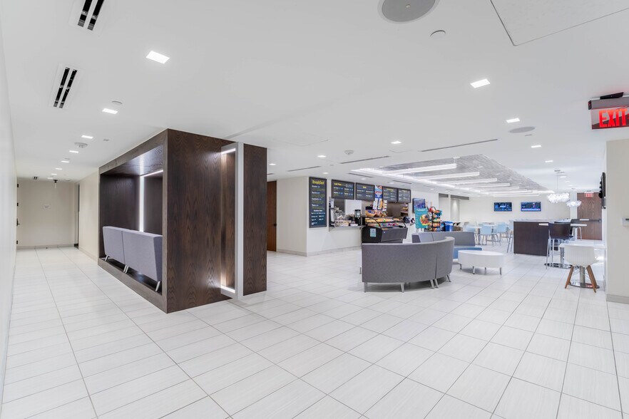 More Photos Of 5020 Riverside, Irving Unknown For Lease