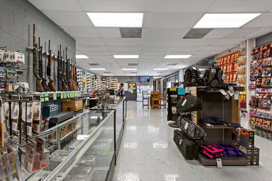 More Photos Of 2100 Highway 2004, Richwood Freestanding For Sale