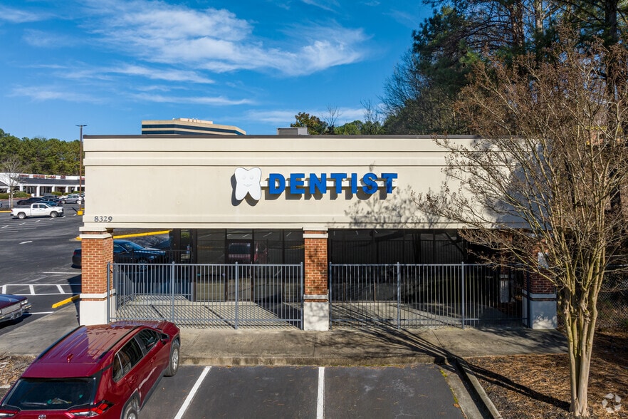 More Photos Of 8329-8371 Roswell Rd NE, Atlanta Unknown For Lease
