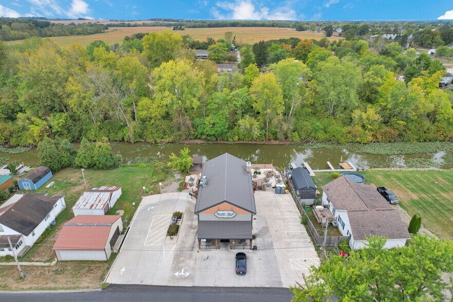 More Photos Of 14675 Zion Rd, Thornville Restaurant For Sale