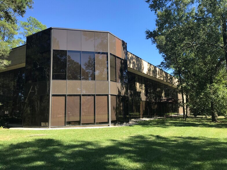 More Photos Of 600 Rockmead Dr, Kingwood Office For Lease