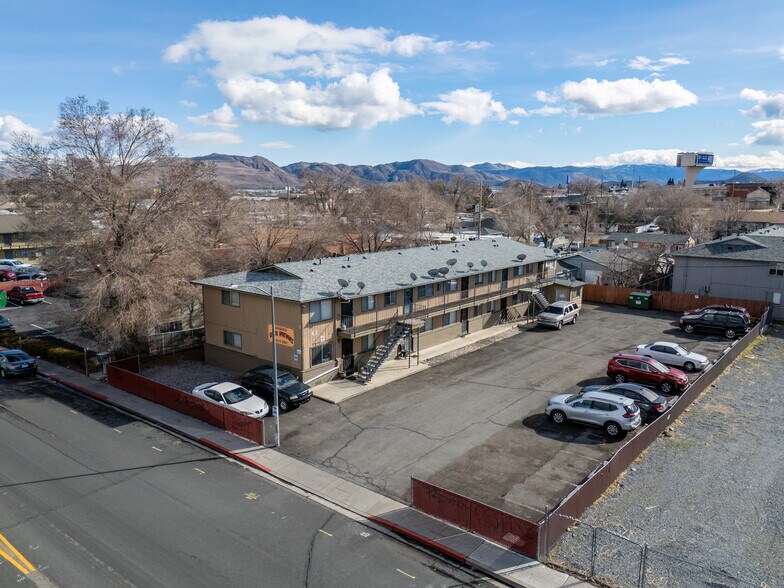 More Photos Of 2555 G St, Sparks Apartments For Sale