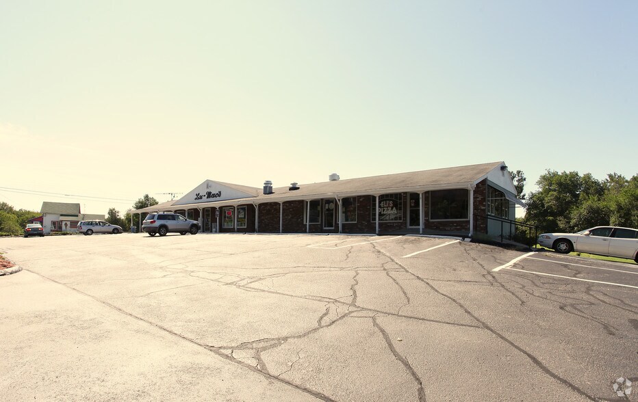 More Photos Of 352 Route 2, Preston Storefront Retail Office For Lease