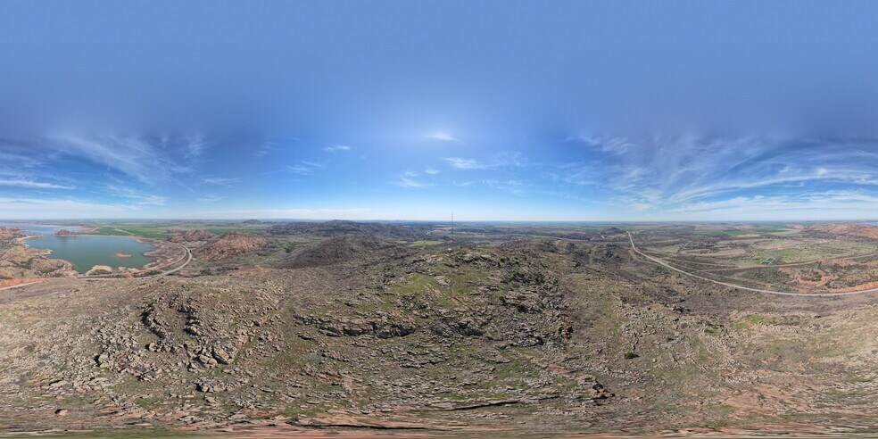 More Photos Of 42851 E County Road 1470, Lone Wolf Land For Sale