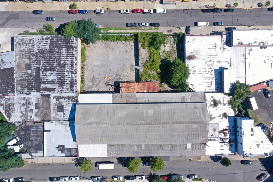 More Photos Of 450 Timpson Pl, Bronx Warehouse For Lease