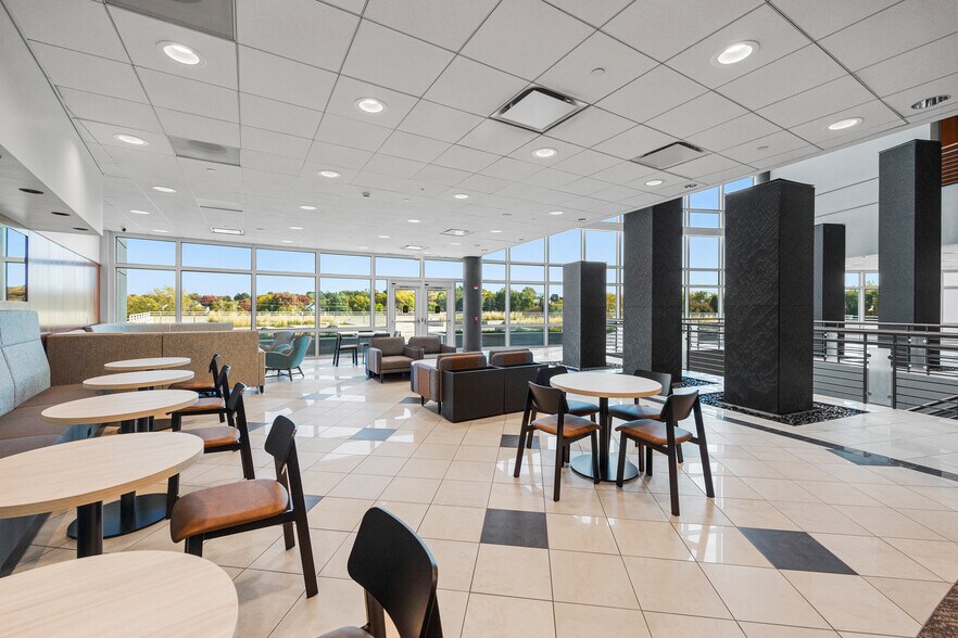 More Photos Of 7001 Westown Pky, West Des Moines Office For Lease