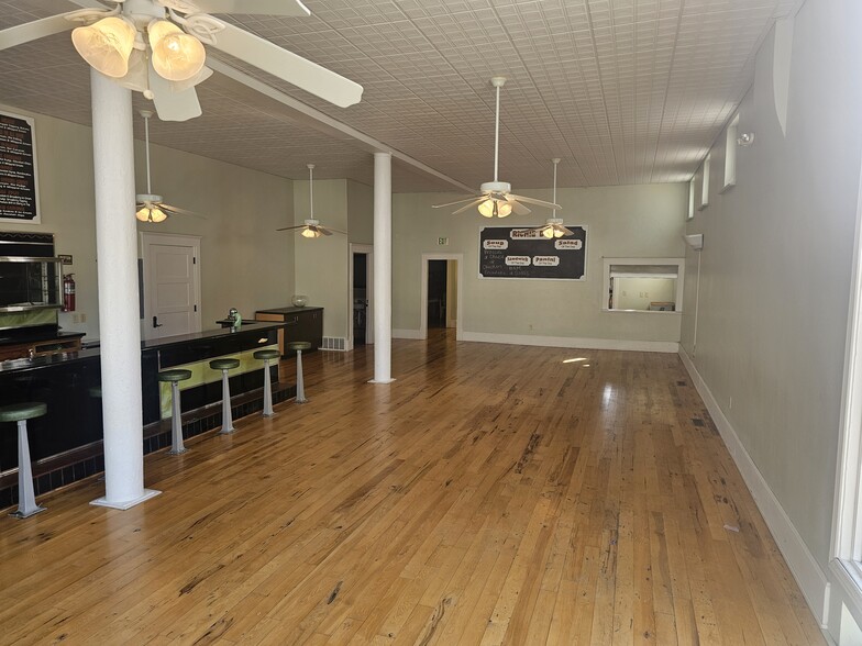 More Photos Of 2 S Main St, Coalville Loft Creative Space For Sale