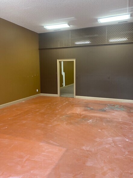 More Photos Of 141-167 Jonesboro Rd, McDonough Unknown For Lease