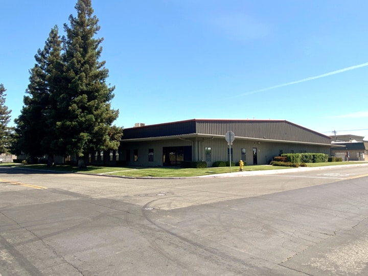 Primary Photo Of 637 Bangs Ave, Modesto Warehouse For Lease
