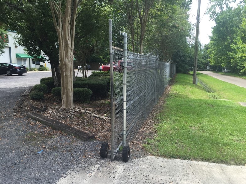 More Photos Of 4656 Collins Rd, Jacksonville Warehouse For Lease