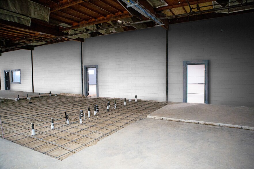 More Photos Of 13340 Raymer St, North Hollywood Manufacturing For Sale