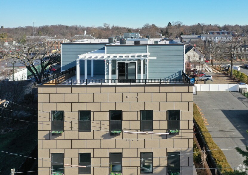 More Photos Of 22 Center St, Metuchen Apartments For Sale