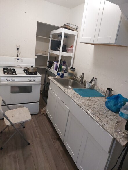 More Photos Of 1214 Barton St, Corpus Christi Apartments For Sale