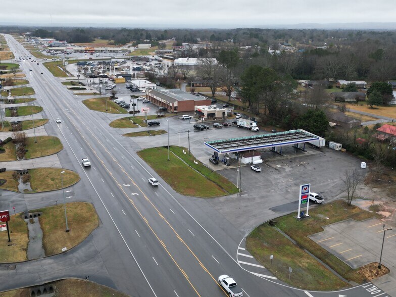 More Photos Of 11871 AL Highway 157, Moulton Freestanding For Sale