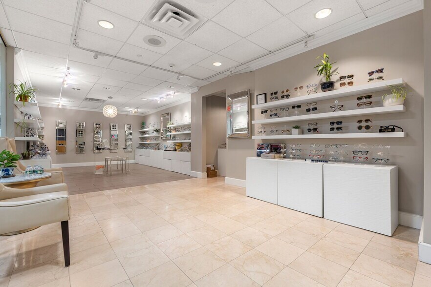 More Photos Of 400 Commonwealth Ave, Boston Medical For Sale