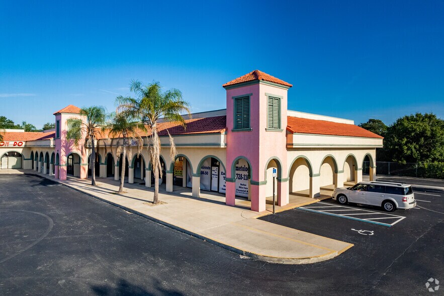 More Photos Of 4850-5000 Stack Blvd, Melbourne Unknown For Lease