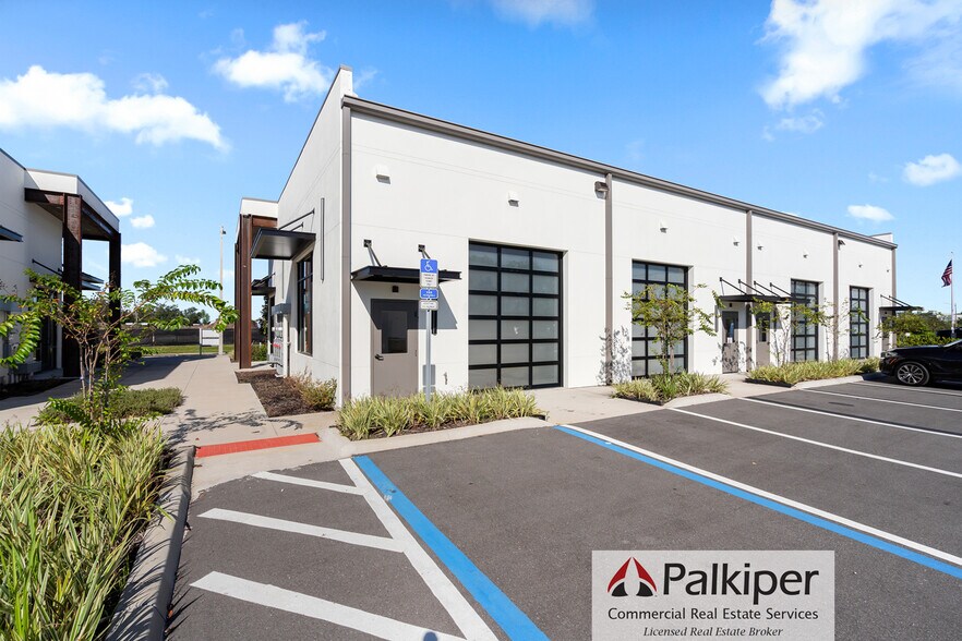 More Photos Of 761 Garden Commerce Pky, Winter Garden Research And Development For Lease