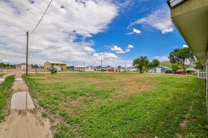 More Photos Of 514 Main St, Limon Hotel For Sale