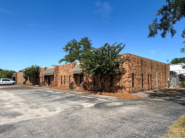 More Photos Of 2231 Technical Pky, Charleston Office For Lease