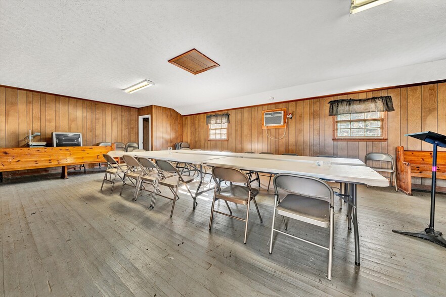 More Photos Of 11738 Leesville Rd, Lynch Station Religious Facility For Sale