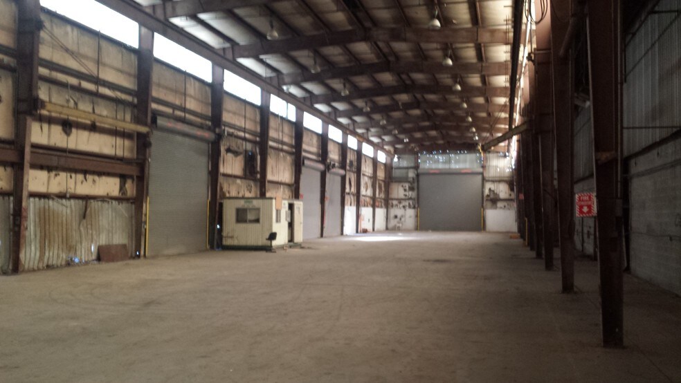 More Photos Of 508 Digiulian Blvd, Glen Burnie Warehouse For Sale