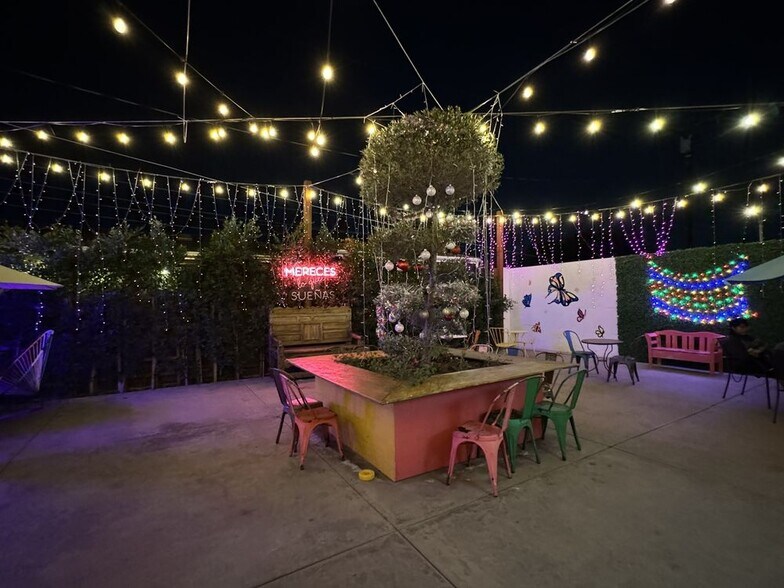 More Photos Of 13305 Inglewood Ave, Hawthorne Storefront For Sale
