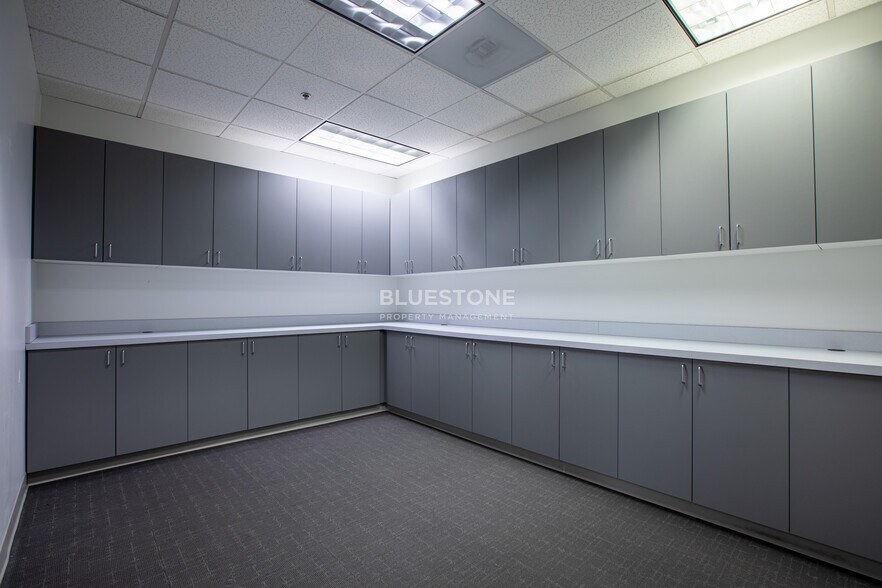 More Photos Of 9430 SW Coral St, Tigard Office For Lease