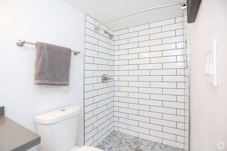 More Photos Of 3001 N 32nd St, Phoenix Apartments For Sale
