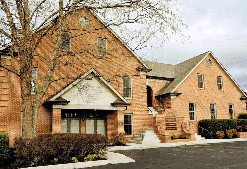 More Photos Of 300-304 Montvue Rd, Knoxville Office For Lease