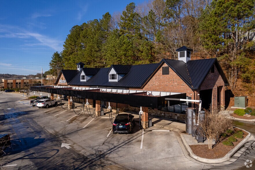 More Photos Of 651 Riverstone Pkwy, Canton Carwash For Sale