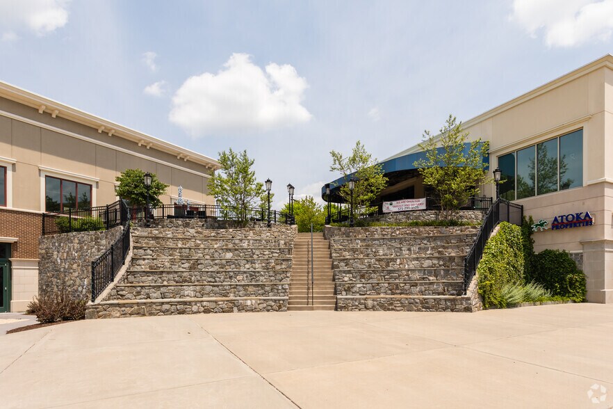 More Photos Of 21020 Sycolin Rd, Ashburn Storefront For Lease