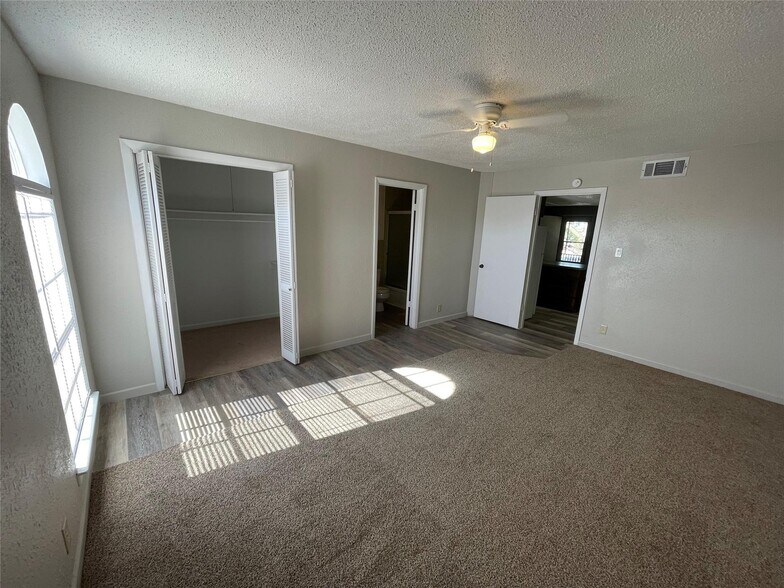 More Photos Of 106 E Josephine St, Weatherford Apartments For Sale