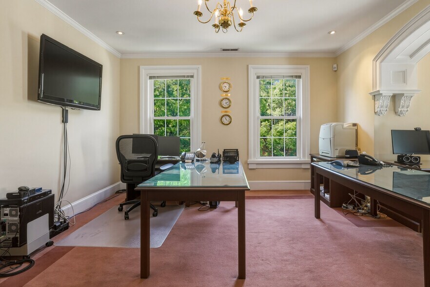 More Photos Of 445 Orange St, New Haven Office For Sale
