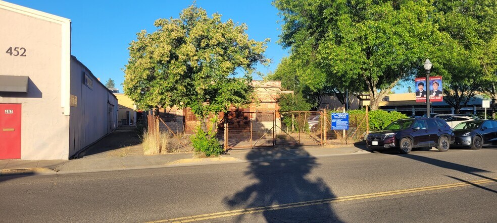 More Photos Of 452 Healdsburg Ave, Healdsburg Storefront For Sale