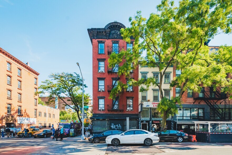 More Photos Of 180 First Ave, New York Apartments For Lease