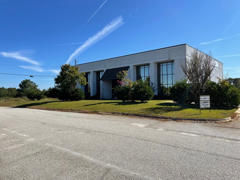 Primary Photo Of 140 Crouch Commercial Ct, Irmo Light Manufacturing For Lease