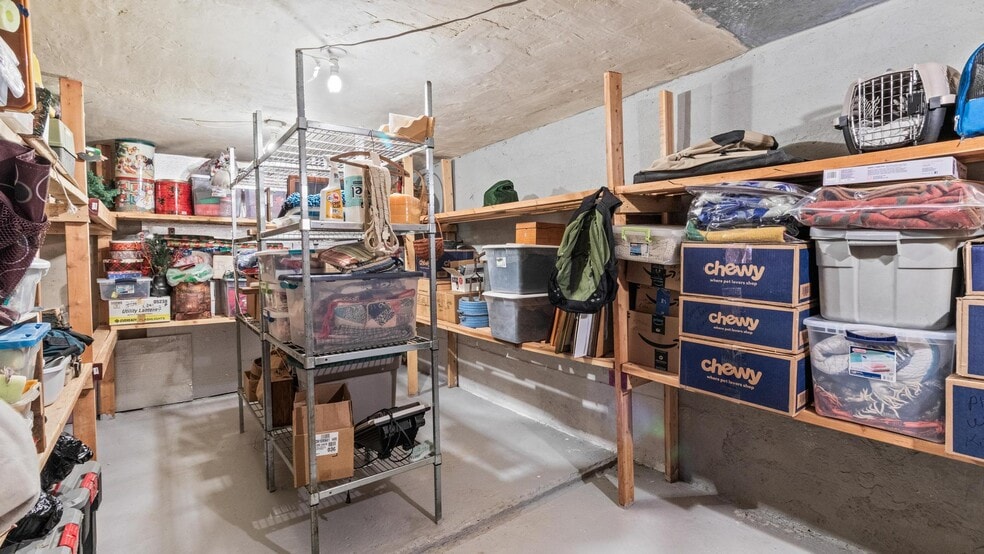 More Photos Of 295 N Main St, Glendale Hospitality For Sale