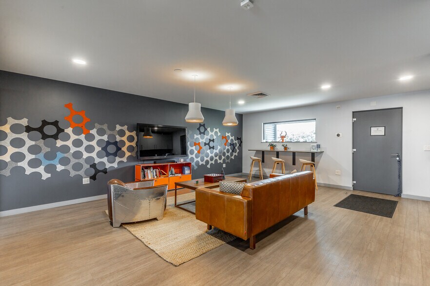 More Photos Of 102 Jordan Dr, Chattanooga Light Manufacturing For Sale