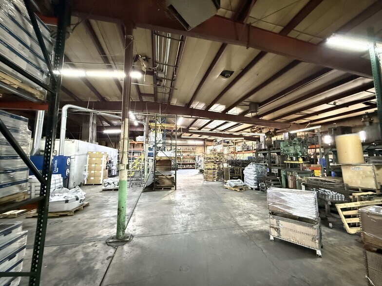 More Photos Of 2050 S Pecos St, Denver Warehouse For Sale