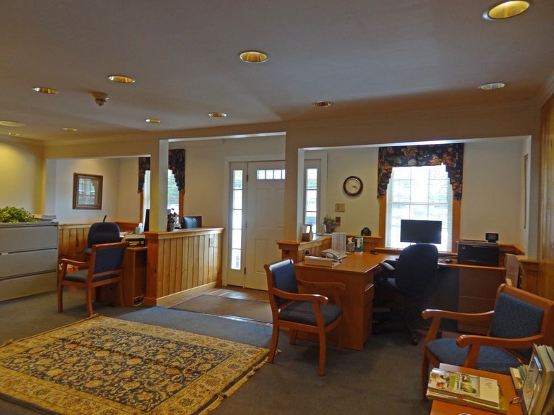 More Photos Of 940 Danbury Rd, Georgetown Office For Lease