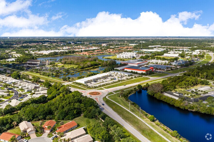 More Photos Of 500 NW University Blvd, Port Saint Lucie Unknown For Lease