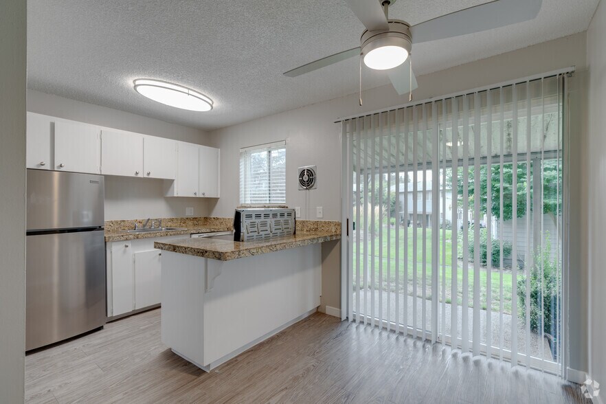More Photos Of 9550 SW Washington Dr, Portland Apartments For Sale