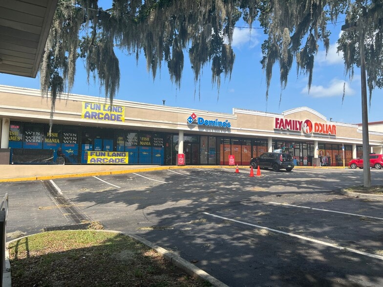 More Photos Of 5850 SE Abshier Blvd, Belleview Storefront Retail Office For Lease