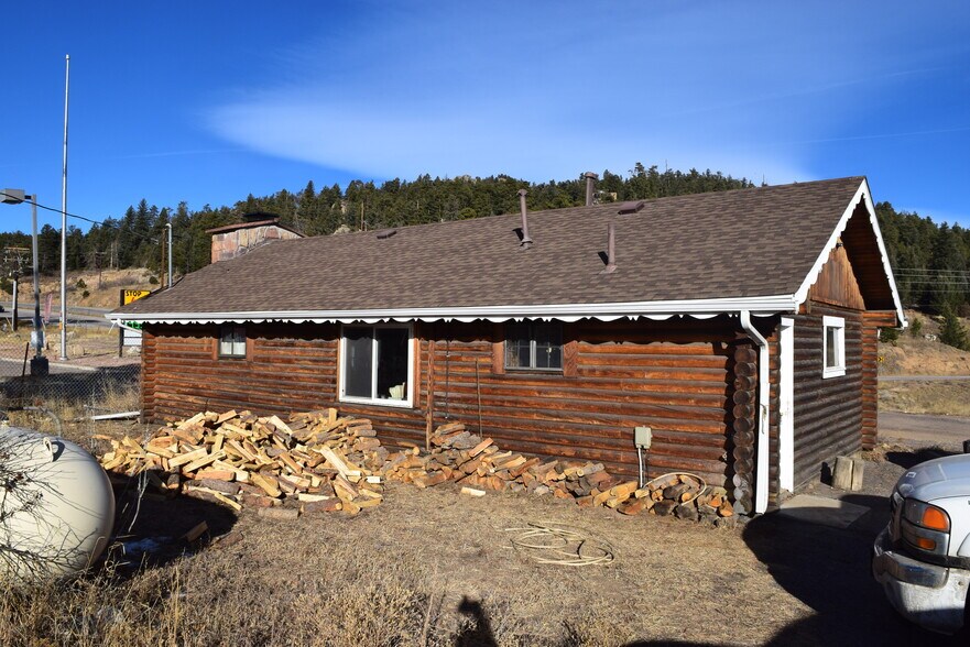 More Photos Of 9054 US Highway 285, Morrison Warehouse For Lease