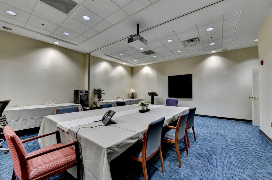 More Photos Of 10500 Old Alabama Connector Rd, Alpharetta Bank For Sale