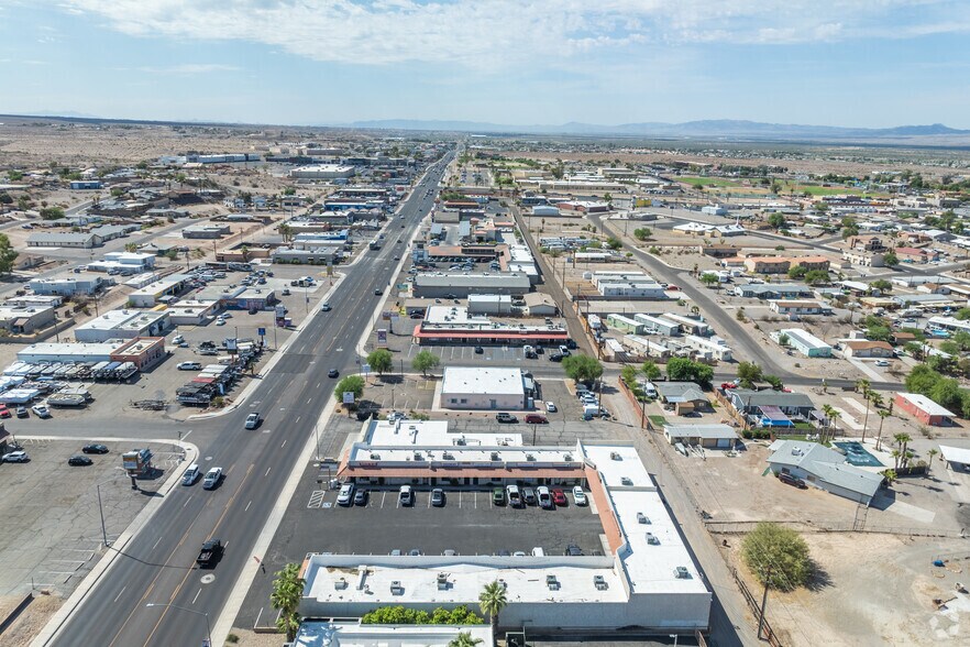 More Photos Of 2065 Highway 95, Bullhead City Storefront For Sale