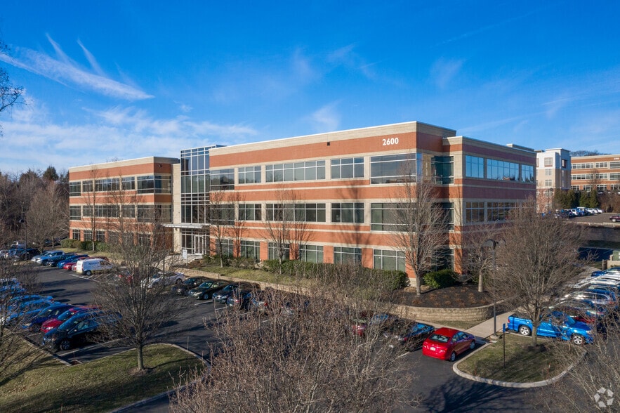 More Photos Of 2600 Kelly Rd, Warrington Office For Lease