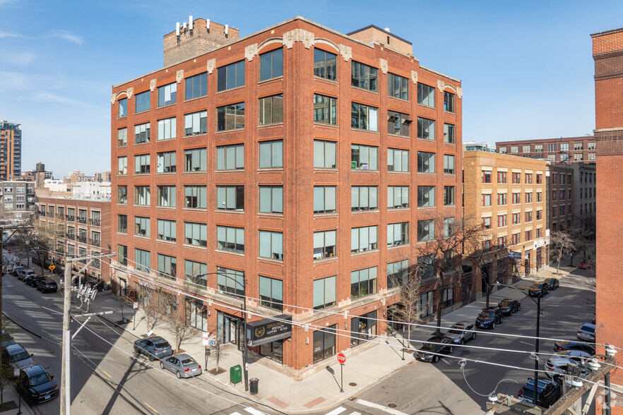 Primary Photo Of 910 W Van Buren St, Chicago Loft Creative Space For Lease